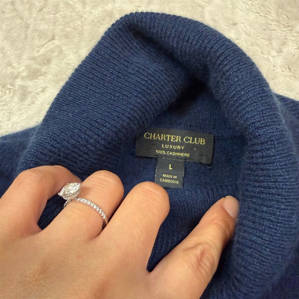 Charter Club Luxury Womens 100% Cashmere Turtleneck Sweater Navy Blue Size L - Picture 3 of 6